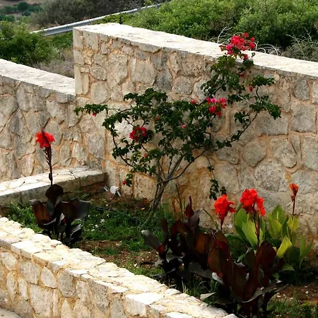 Lagoon View - Adults Only Apartment