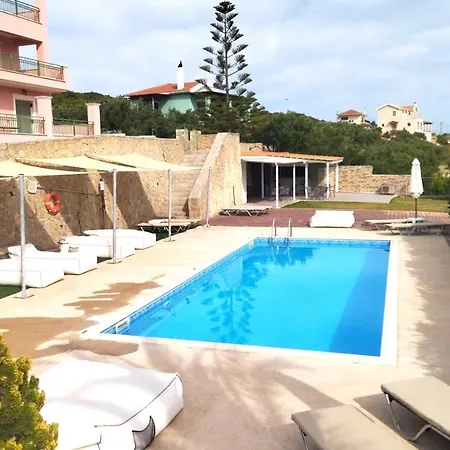Lagoon View - Adults Only Apartment *